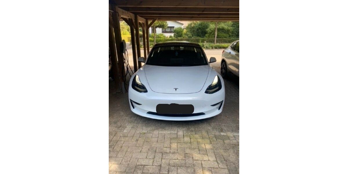 Tesla Model 3 45.208 km 31.000 &euro; Gettorf 24214