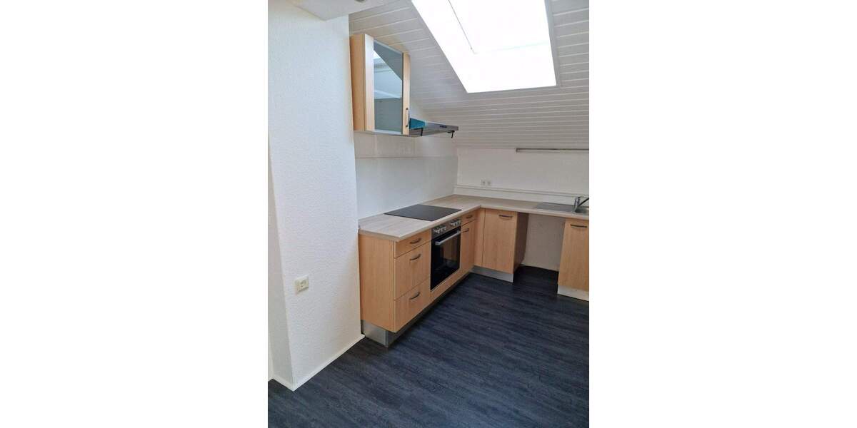 Etagenwohnung Büdelsdorf - 3 Zimmer, 110 m&sup2;, 639&euro; | Angebot:25700043