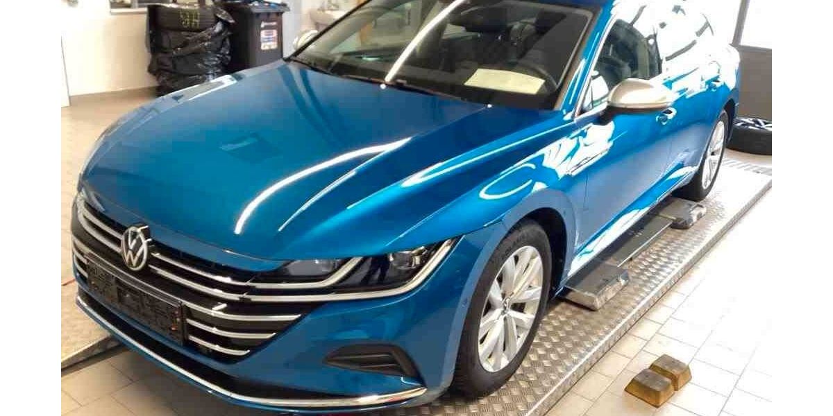 VW Arteon 41.999 km 27.980 &euro; Neumünster 24537