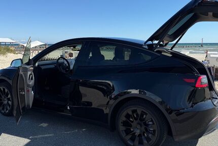 Tesla Model Y 6.200 km 42.950 € Eckernförde 24340