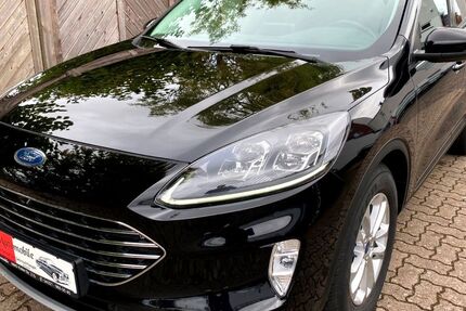 Ford Kuga 70.000 km 21.500 € Neumünster 24536
