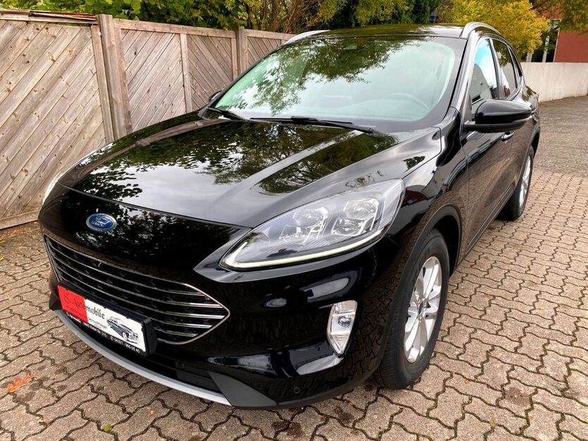 Ford Kuga 70.000 km 21.500 € Neumünster 24536