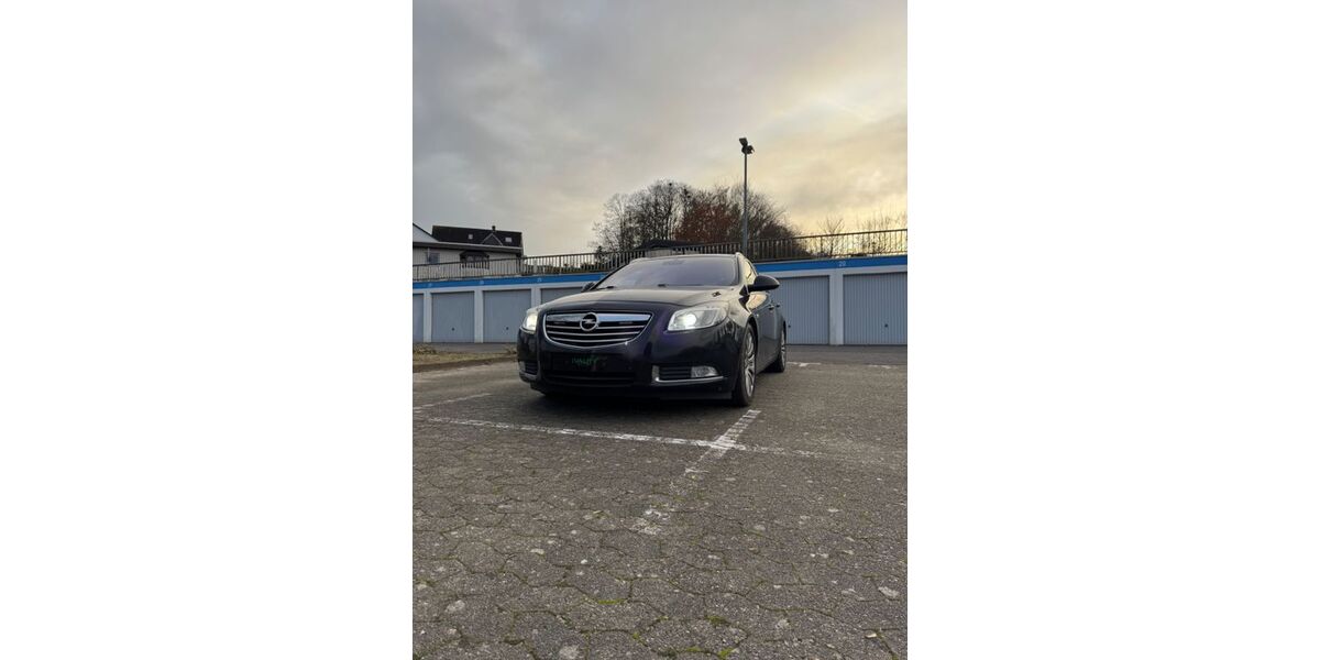Opel Insignia 205.796 km 3.650 &euro; Laboe 24235