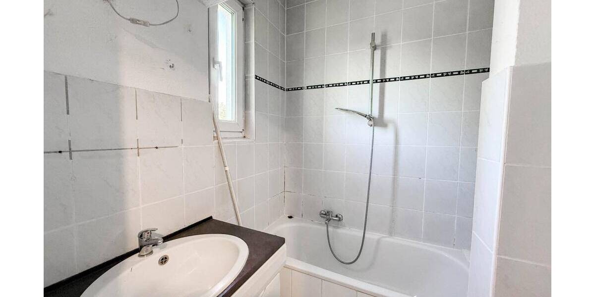 Etagenwohnung Neumünster Innenstadt - 2 Zimmer, 57 m&sup2;, 89.000&euro; | Angebot:26572693