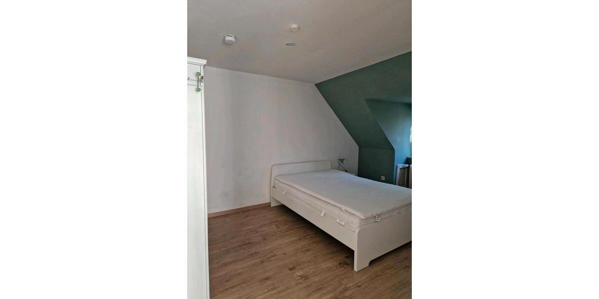 Dachgeschoßwohnung Lütjenburg - 2 Zimmer, 60 m&sup2;, 600&euro; | Angebot:26338061