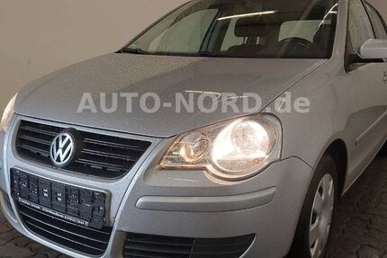 VW Polo 129.000 km 3.690 € Neumünster 24534