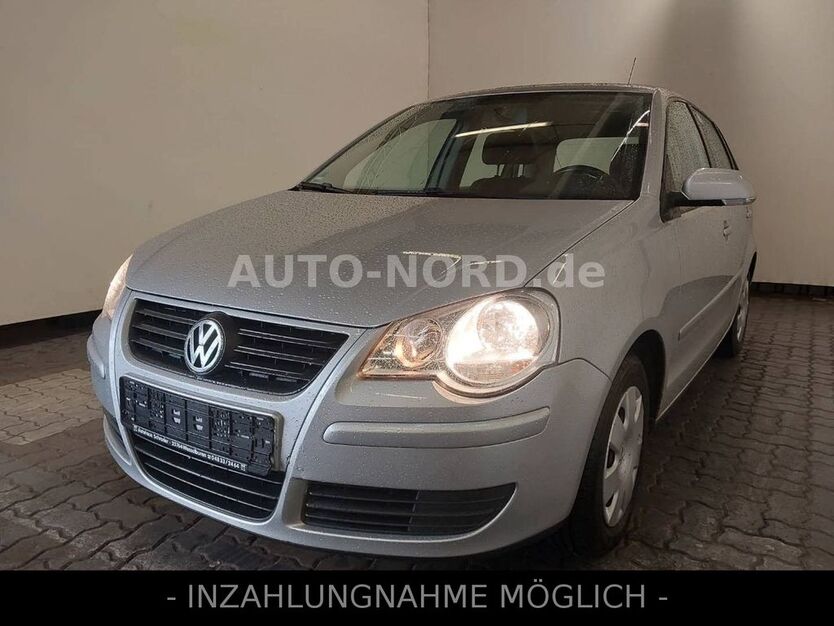 VW Polo 129.000 km 3.690 € Neumünster 24534