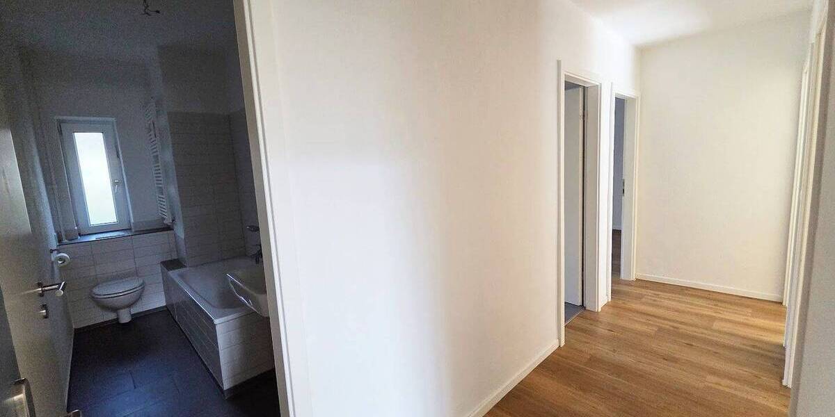 Etagenwohnung Kiel Blücherplatz - 3 Zimmer, 62 m&sup2;, 735&euro; | Angebot:26594935
