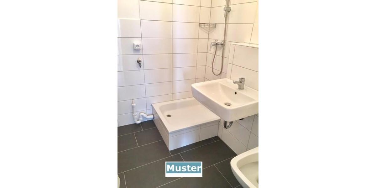 Etagenwohnung Kiel Elmschenhagen - 1.5 Zimmer, 38 m&sup2;, 356&euro; | Angebot:26272354