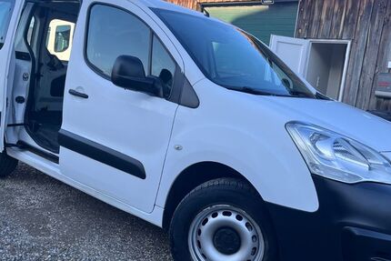 Peugeot Partner 150.000 km 6.399 &euro; Flintbek 24220