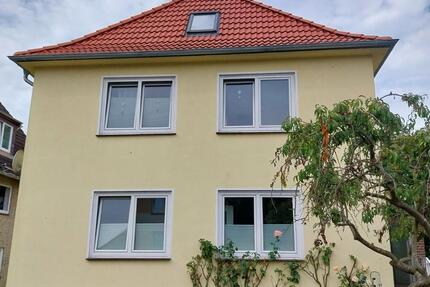 Haus Plön - 6 Zimmer, 120 m&sup2;, 300.000&euro; | Angebot:25236222