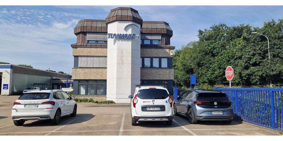 Gewerbeobjekt Kiel Gaarden-Süd - 1 Zimmer, 387 m&sup2;, 3.290&euro; | Angebot:23623669