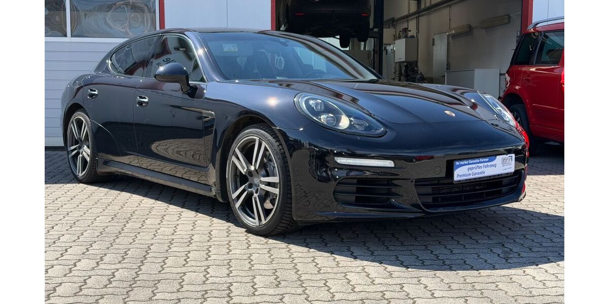 Porsche Panamera 160.000 km 30.490 &euro; Neumünster 24539
