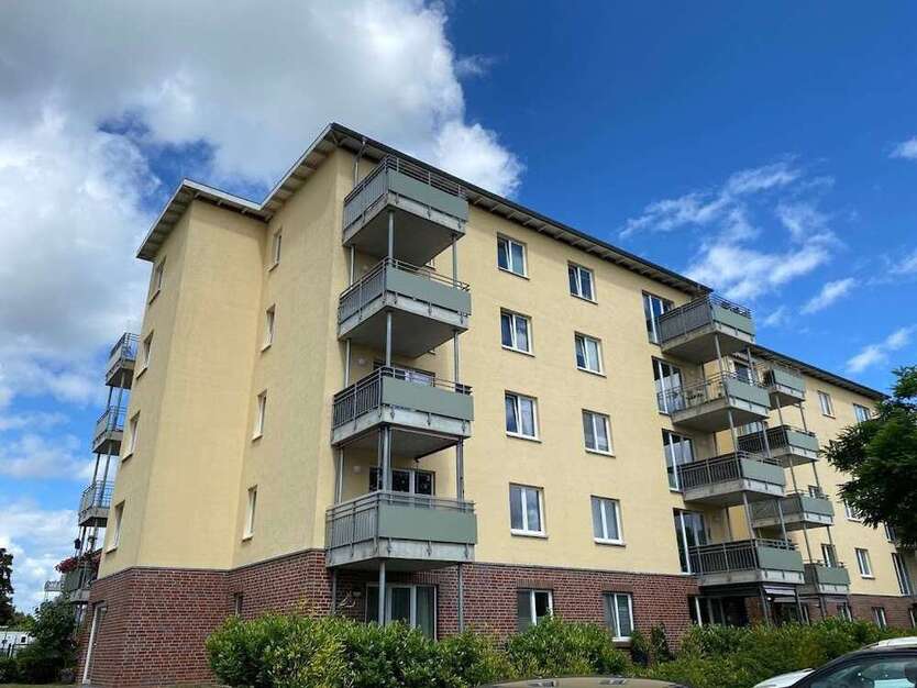 Wohnung zum Mieten in Kiel 851,21 € 68.37 m²