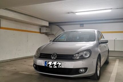 VW Golf 212.000 km 5.280 &euro; Kiel 24148