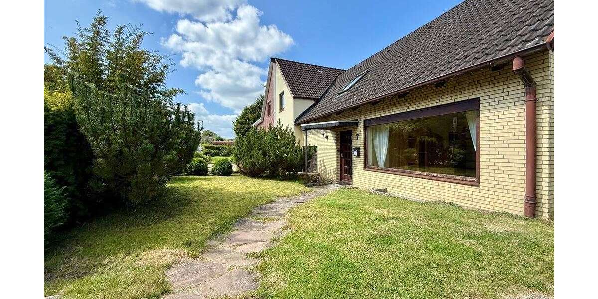 Haus zum Kaufen in Kiel 295.000 € 136.9 m² 5.5 zimmer