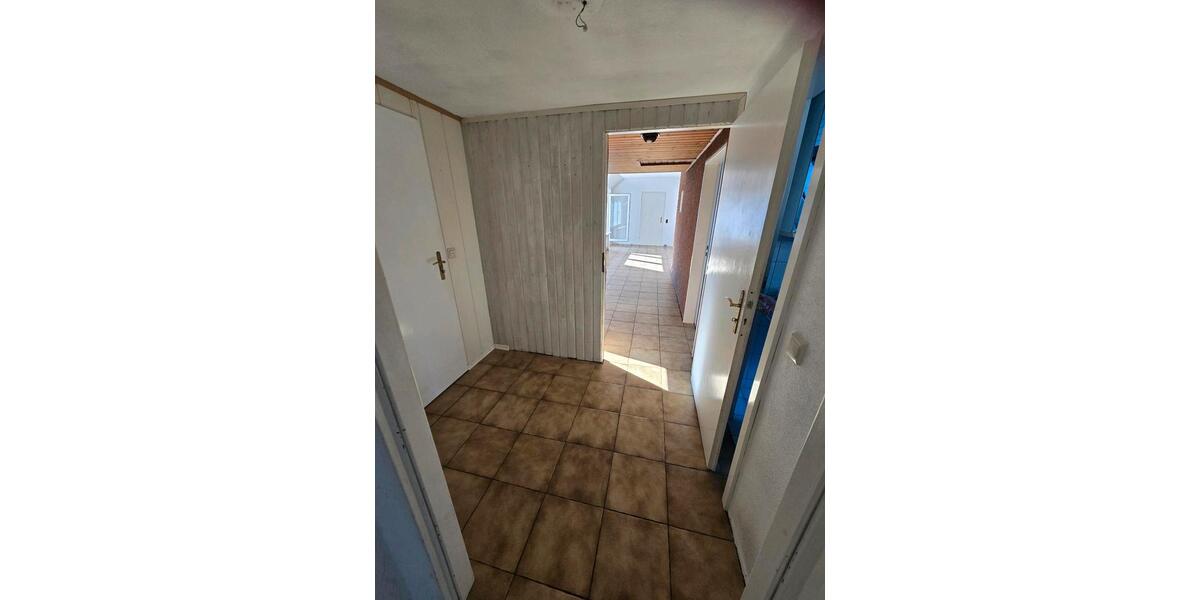 Etagenwohnung Neumünster Brachenfeld/Ruthenberg - 4.5 Zimmer, 91 m&sup2;, 140.000&euro; | Angebot:26392041