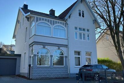 Haus Villa (Altbau) mit Einliegerwohnung in Flintbek 6 zimmer