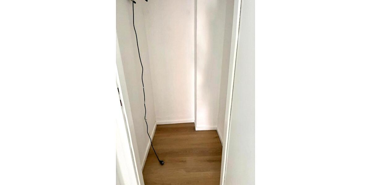 Etagenwohnung Kiel Schreventeich - 3 Zimmer, 93 m&sup2;, 1.785&euro; | Angebot:26446661