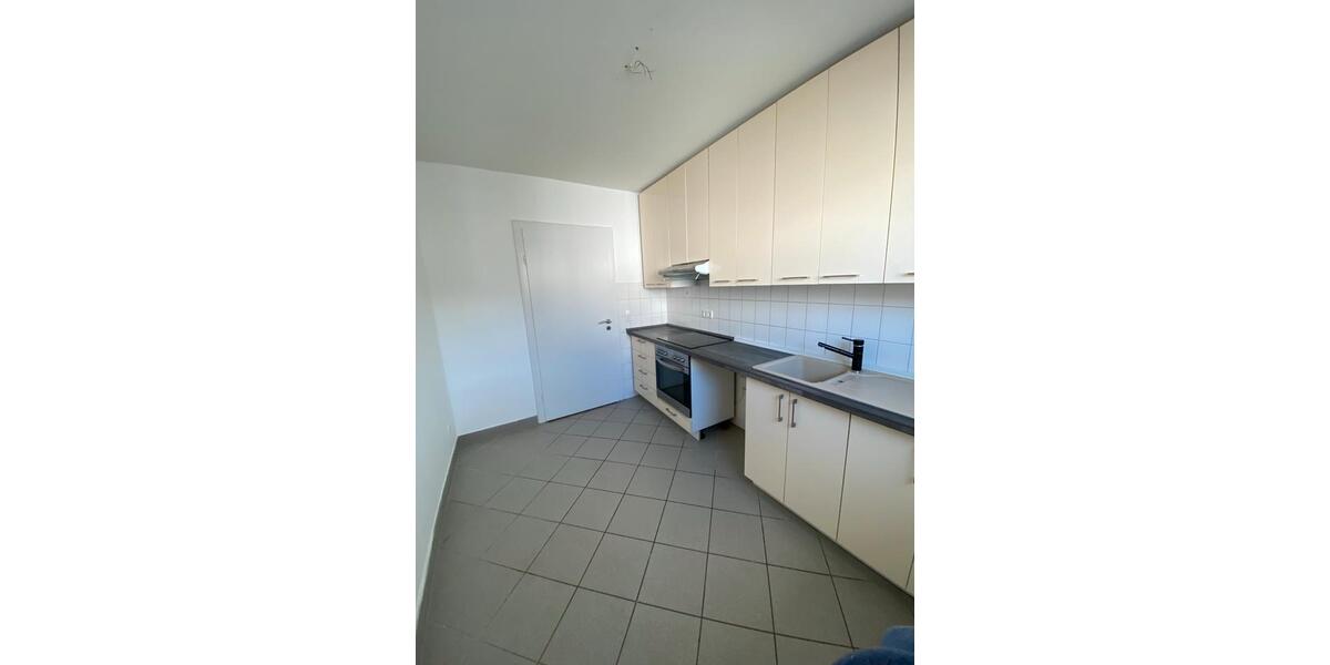 Etagenwohnung Kronshagen - 3 Zimmer, 86 m&sup2;, 999&euro; | Angebot:26598203