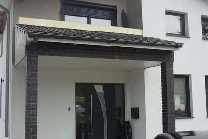 Haus zum Kaufen in Osterrönfeld 590.000 € 198 m² 8 zimmer