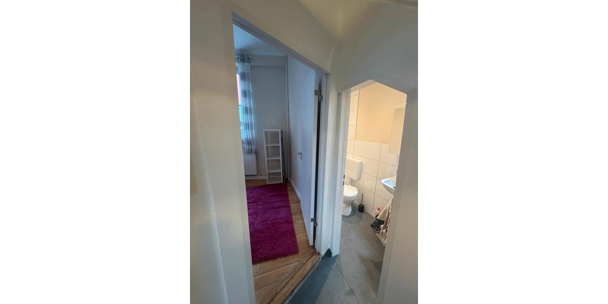 Einfamilienhaus Kiel Gaarden-Ost - 2 Zimmer, 2 m&sup2;, 1.300&euro; | Angebot:24806519