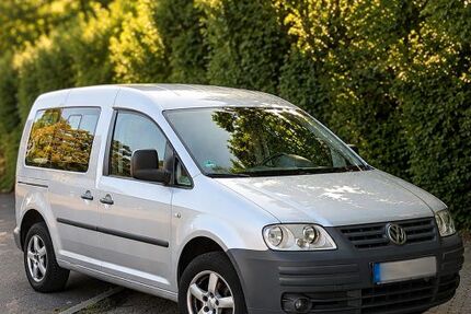 VW Caddy 125.455 km 7.299 &euro; Altenholz 24161