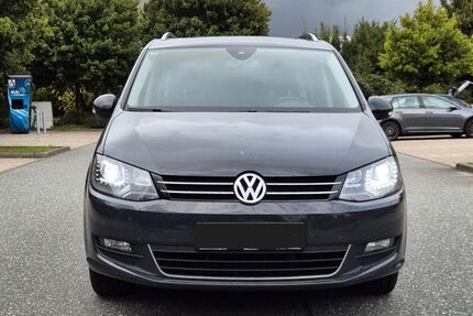 VW Sharan 234.668 km 7.900 &euro; Kiel 24106