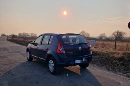 Dacia Sandero 120.000 km 1.500 € Kiel 24118