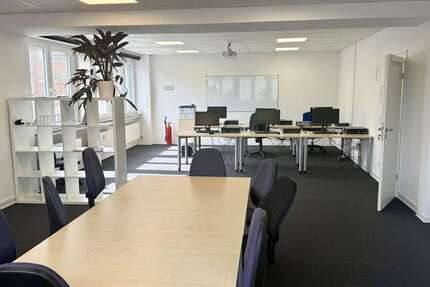 Gewerbeobjekt Kiel Südfriedhof - 1.000&euro; | Angebot:26630800