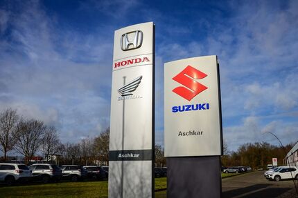 Suzuki (SX4) S-Cross 6.387 km 27.770 &euro; Neumünster 24536