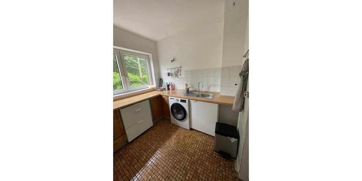 Etagenwohnung Kiel Ravensberg - 4 Zimmer, 90 m&sup2;, 1.200&euro; | Angebot:25270667