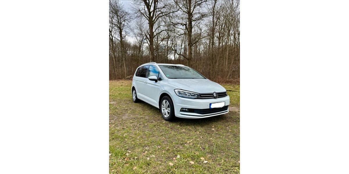 VW Touran 89.000 km 20.300 &euro; Altenholz 24161