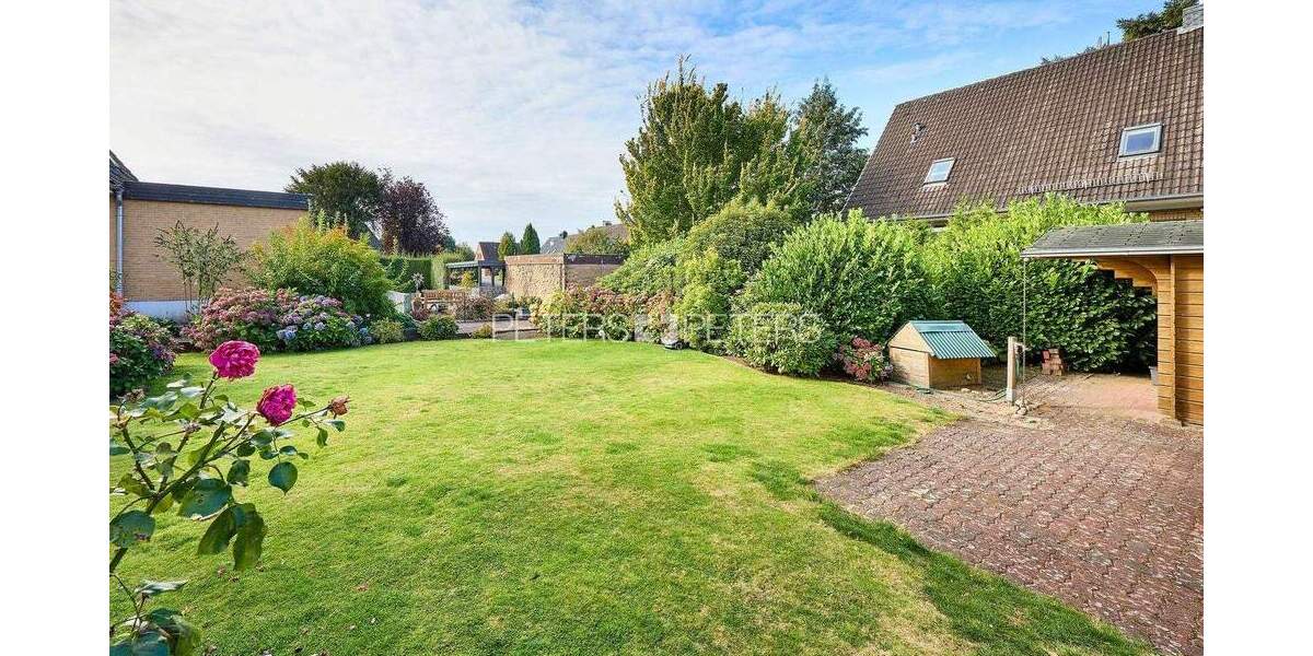 Einfamilienhaus Neumünster Einfeld - 5 Zimmer, 150 m&sup2;, 389.000&euro; | Angebot:24323547