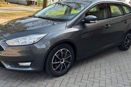 Ford Focus 157.500 km 7.600 &euro; Neudorf-Bornstein 24214