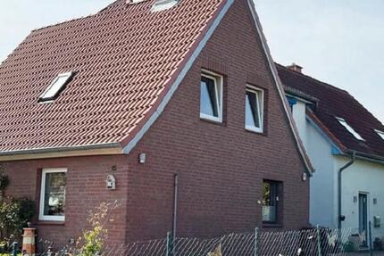 Haus Schönkirchen - 3 Zimmer, 120 m&sup2;, 1.550&euro; | Angebot:26264541
