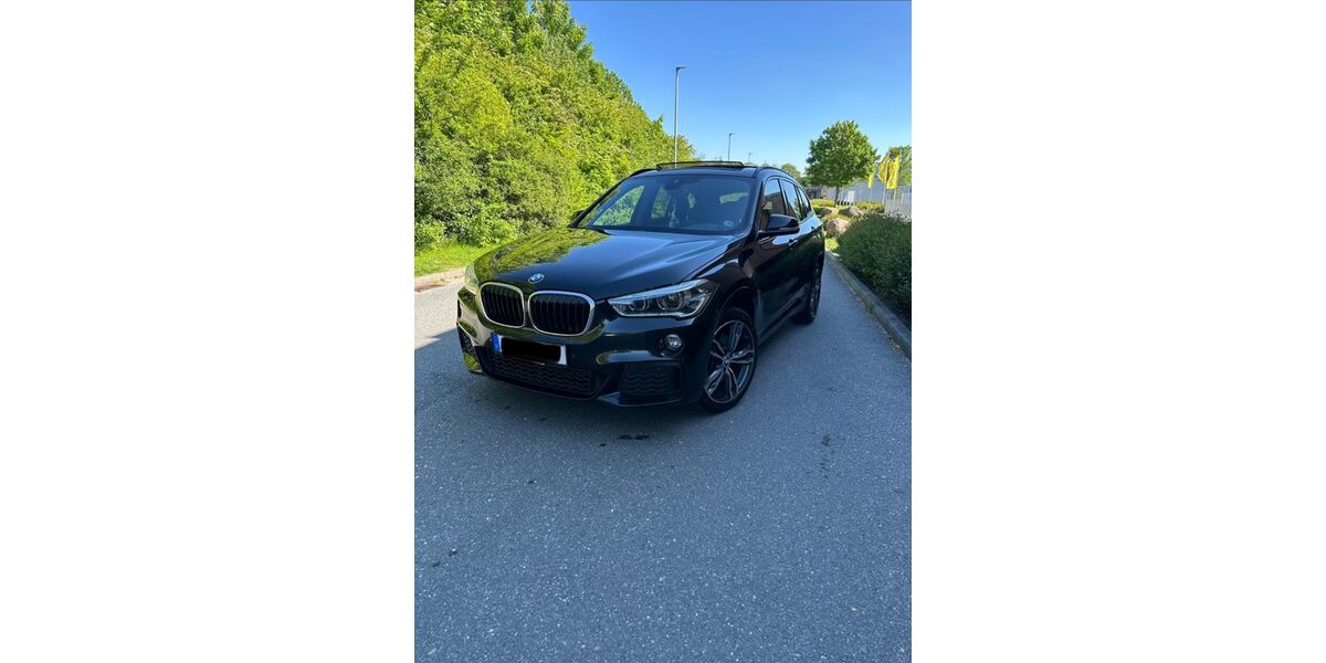 BMW X1 215.000 km 11.900 &euro; Kiel 24103