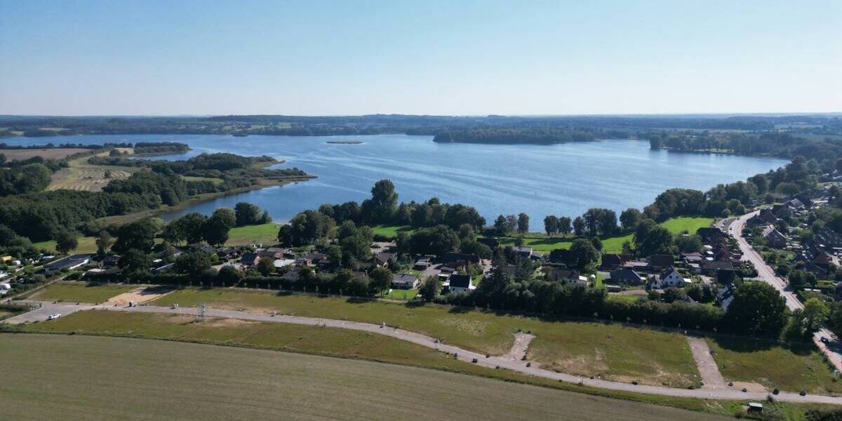 Leben am Dobersdorfer See: 622 m² großes Baugrundstück in Ortsrandlage von Tökendorf, GST 01 zimmer