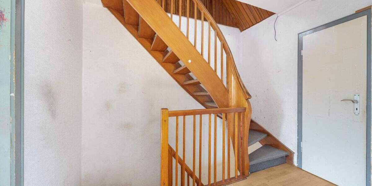 Doppelhaushälfte Neumünster Böcklersiedlung - 4 Zimmer, 100 m&sup2;, 170.000&euro; | Angebot:25427593