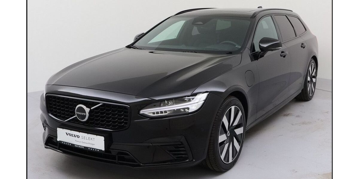 Volvo V90 22.868 km 47.950 &euro; Kiel 24107