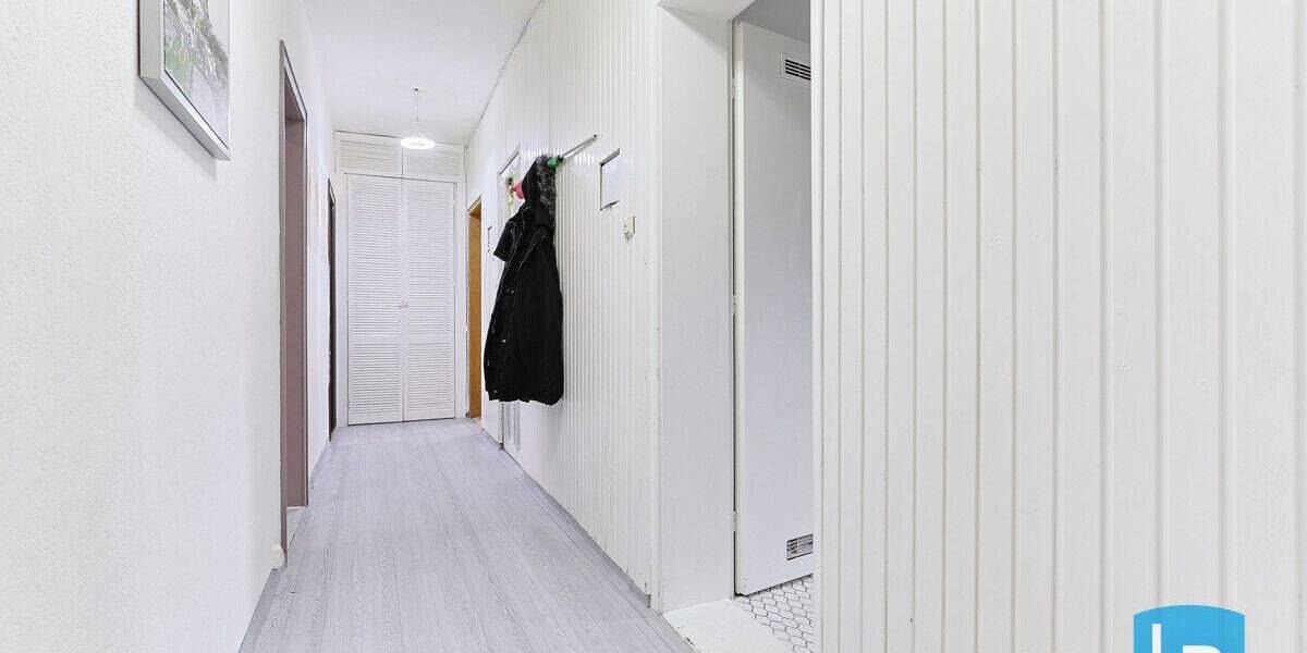 Etagenwohnung Kiel Gaarden-Ost - 4 Zimmer, 94 m&sup2;, 169.000&euro; | Angebot:26894697