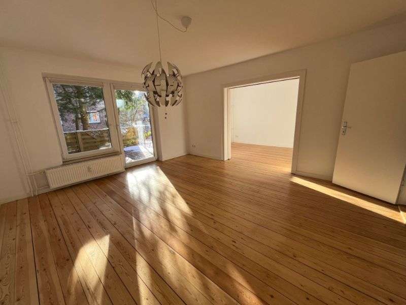 Wohnung zum Mieten in Büdelsdorf 850 € 101.26 m² 4.5 zimmer