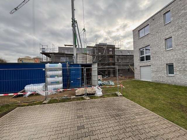 Wohnung zum Mieten in Neumünster 775 € 64.39 m² 2 zimmer