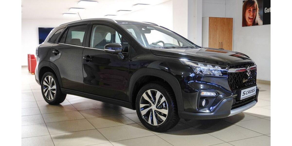 Suzuki (SX4) S-Cross 6.387 km 27.770 &euro; Neumünster 24536