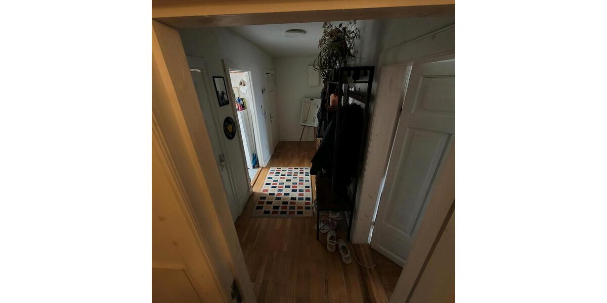 Dachgeschoßwohnung Kiel Blücherplatz - 3 Zimmer, 58 m&sup2;, 910&euro; | Angebot:26640114