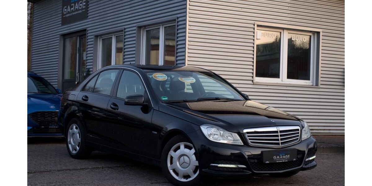 Mercedes-Benz C 180 147.000 km 9.400 &euro; Kiel 24146