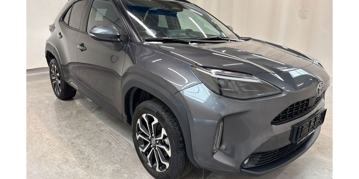 Toyota Yaris Cross 6.950 km 24.390 &euro; Kiel 24109