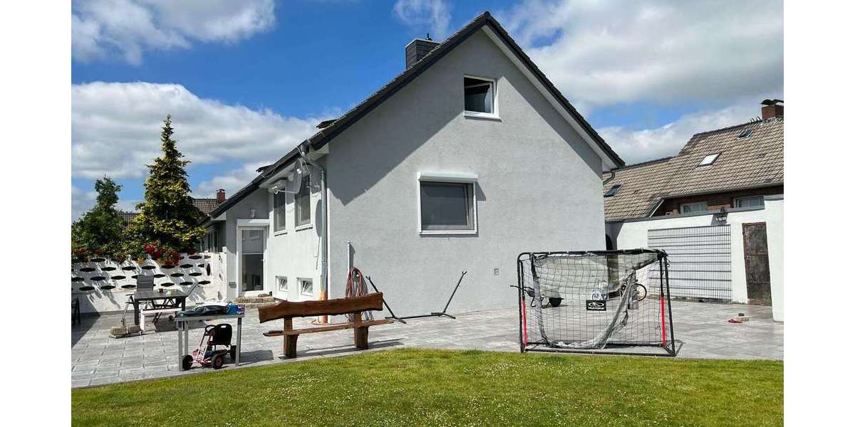 Haus zum Kaufen in Neumünster 419.000 € 165 m² 6 zimmer