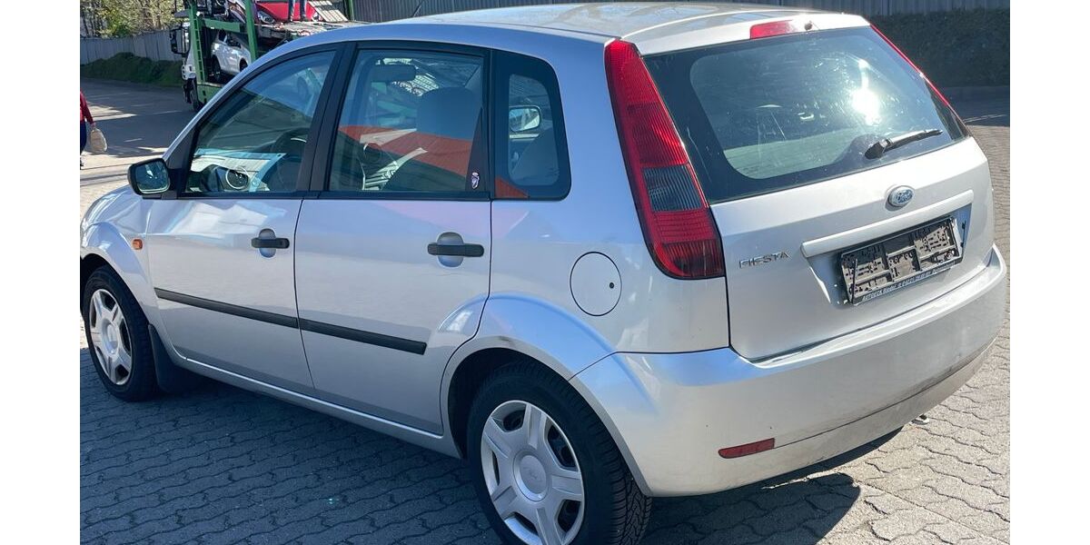 Ford Fiesta 192.000 km 1.400 &euro; Kiel 24113