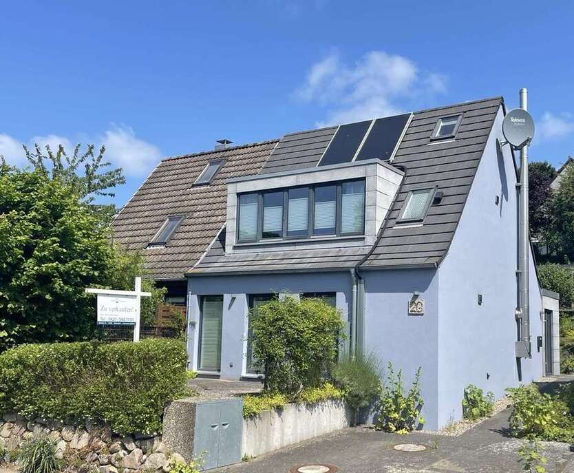 Haus zum Kaufen in Laboe 498.000 € 93 m²